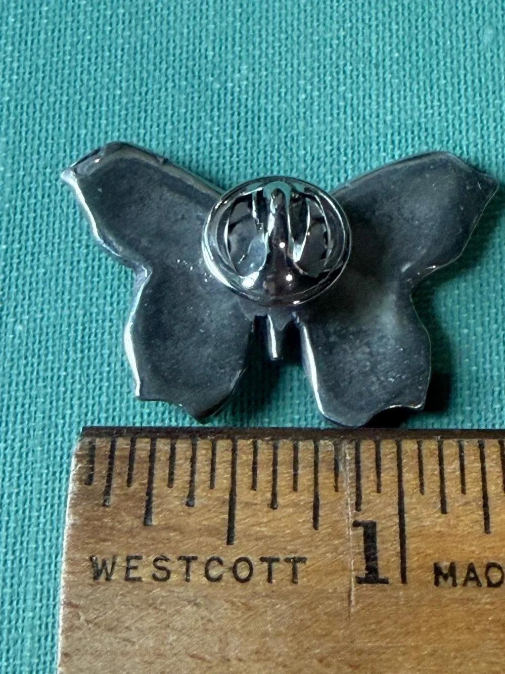 N/A pewter silver